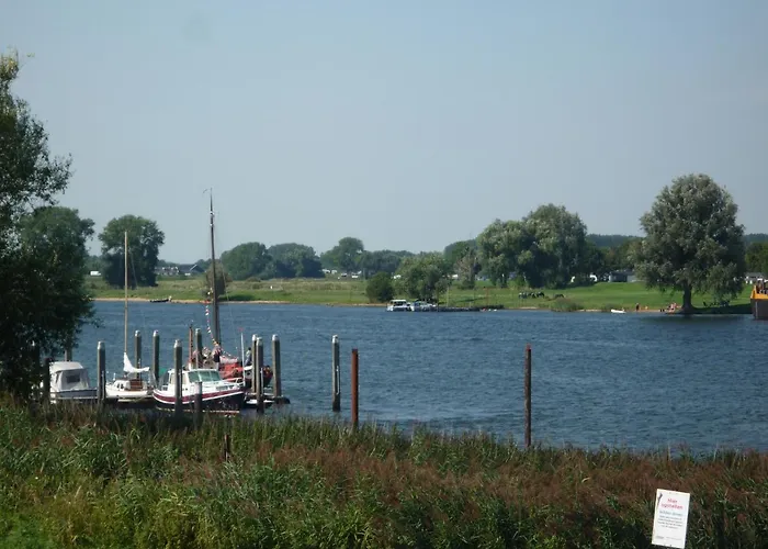 Bed & Breakfast La Cigale 4*