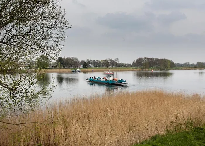 La Cigale Bed & Breakfast 4*